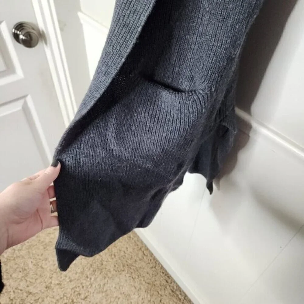 WILFRED Aritzia Olivie Long Merino Wool Cardigan Vest Heather Charcoal